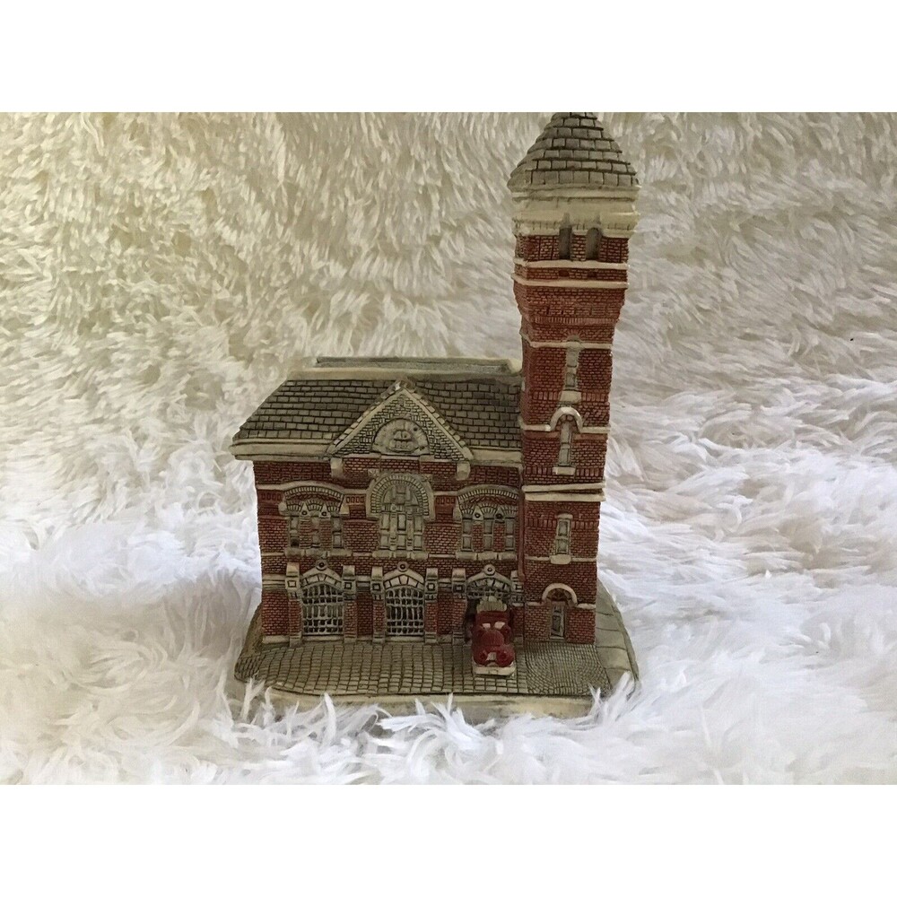 Main Street Fire Station United Design Corp Ceramic Figurine 1967 Small Town USA